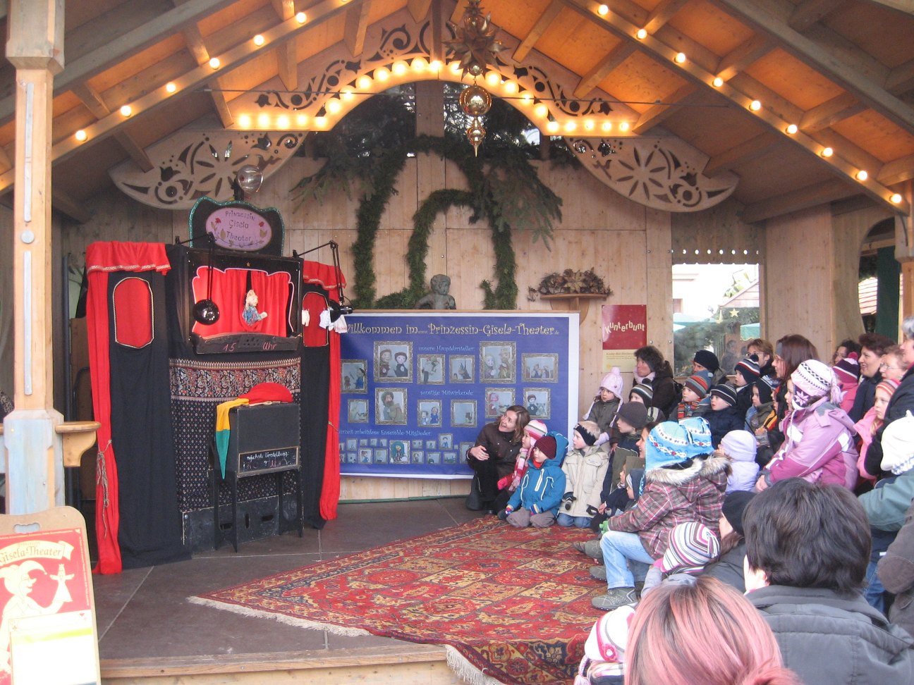 Puppentheater Weihnachtsmarkt Ludwigsburg